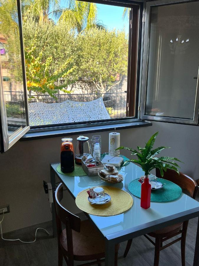 Le Stanze Dei Colori Hotel Aci Bonaccorsi Luaran gambar